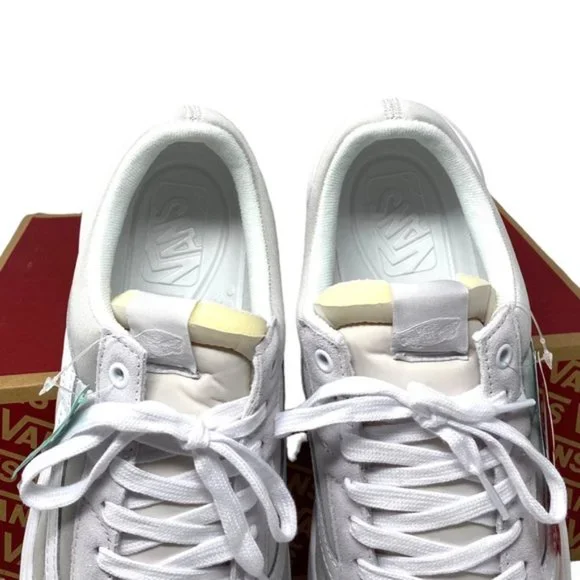 VANS Old Skool Overt CC Platform Shoes White Suede Canvas Men's Low VN0A7Q5ELGX - Picture 10 of 11